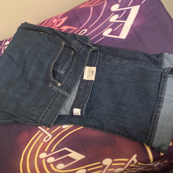 Brand New Levi Jeans!! - Picture 2 of 2
